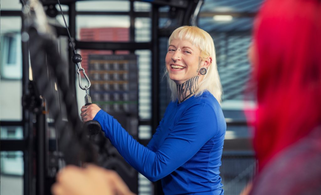 Learn why gym machines are great for beginners and get two free gym machine workout routines to try.